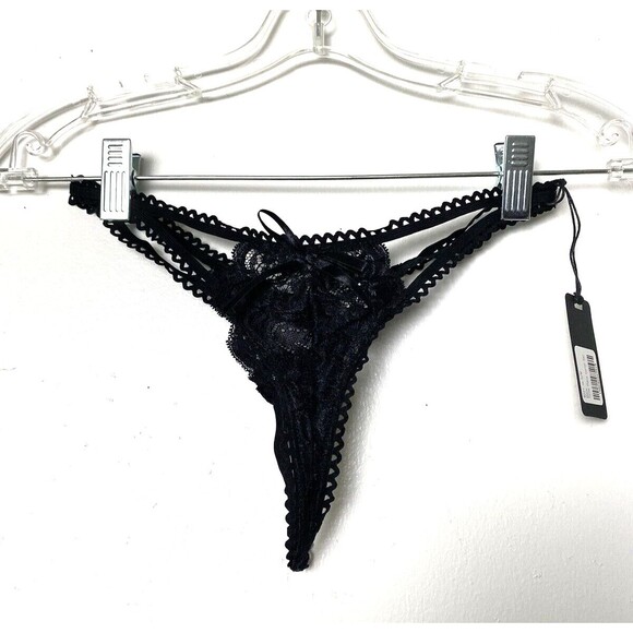 Mapale Black 3 piece lace Gartered Thong Outfit Size S/M Lace Lingerie - Picture 4 of 11